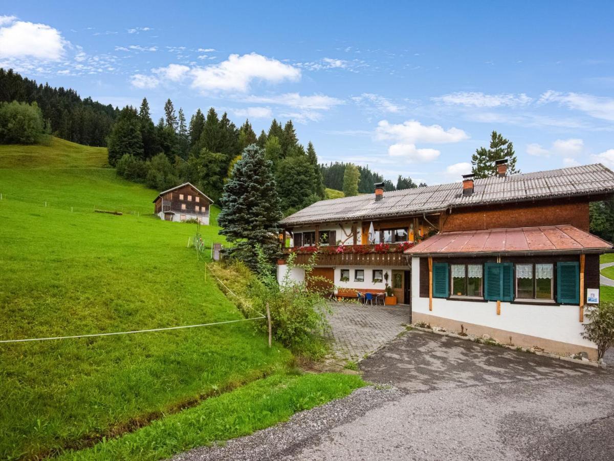 Vintage Holiday Home In Vorarlberg Near Ski Area Schwarzenberg im Bregenzerwald Extérieur photo