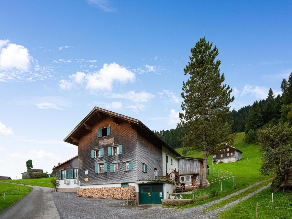 Vintage Holiday Home In Vorarlberg Near Ski Area Schwarzenberg im Bregenzerwald Extérieur photo